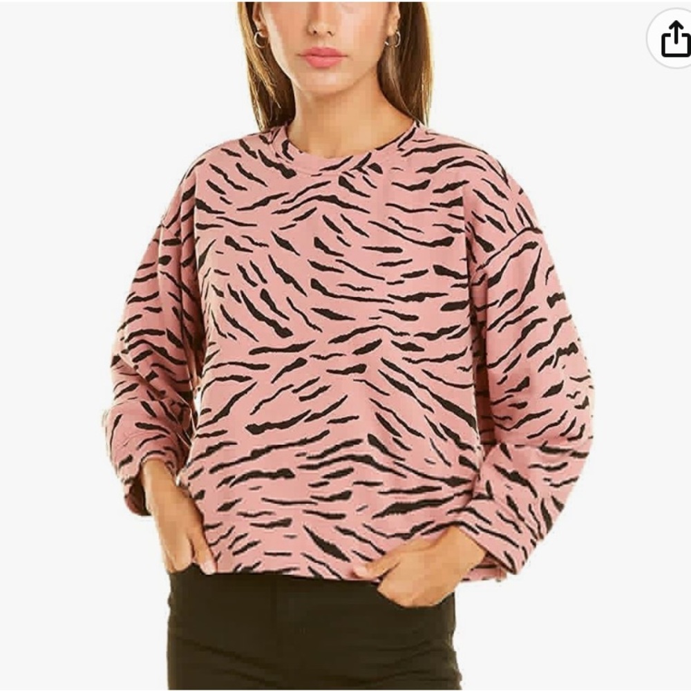 Velvet by graham spencer animal print sweatshirt.. NWOT retail 89
